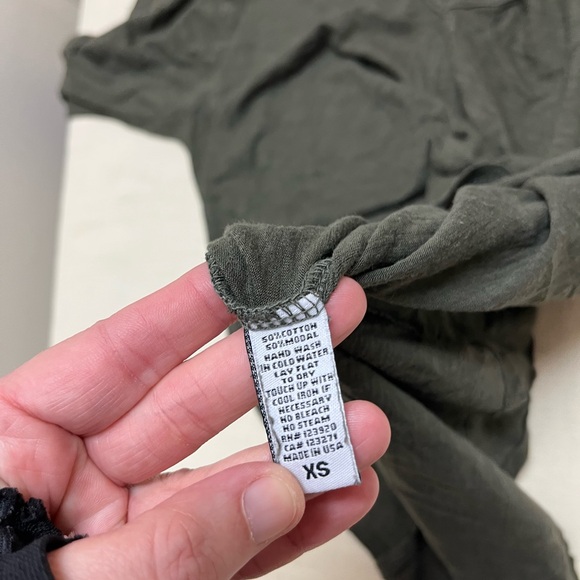 LA Made XS olive v-neck back faux button top - Picture 6 of 10